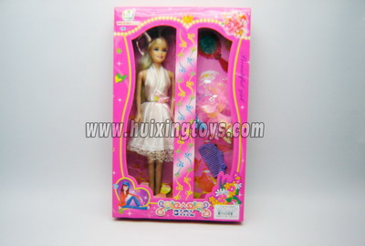 BARBIE W/MIRROR & COMB & HEADWEAR
